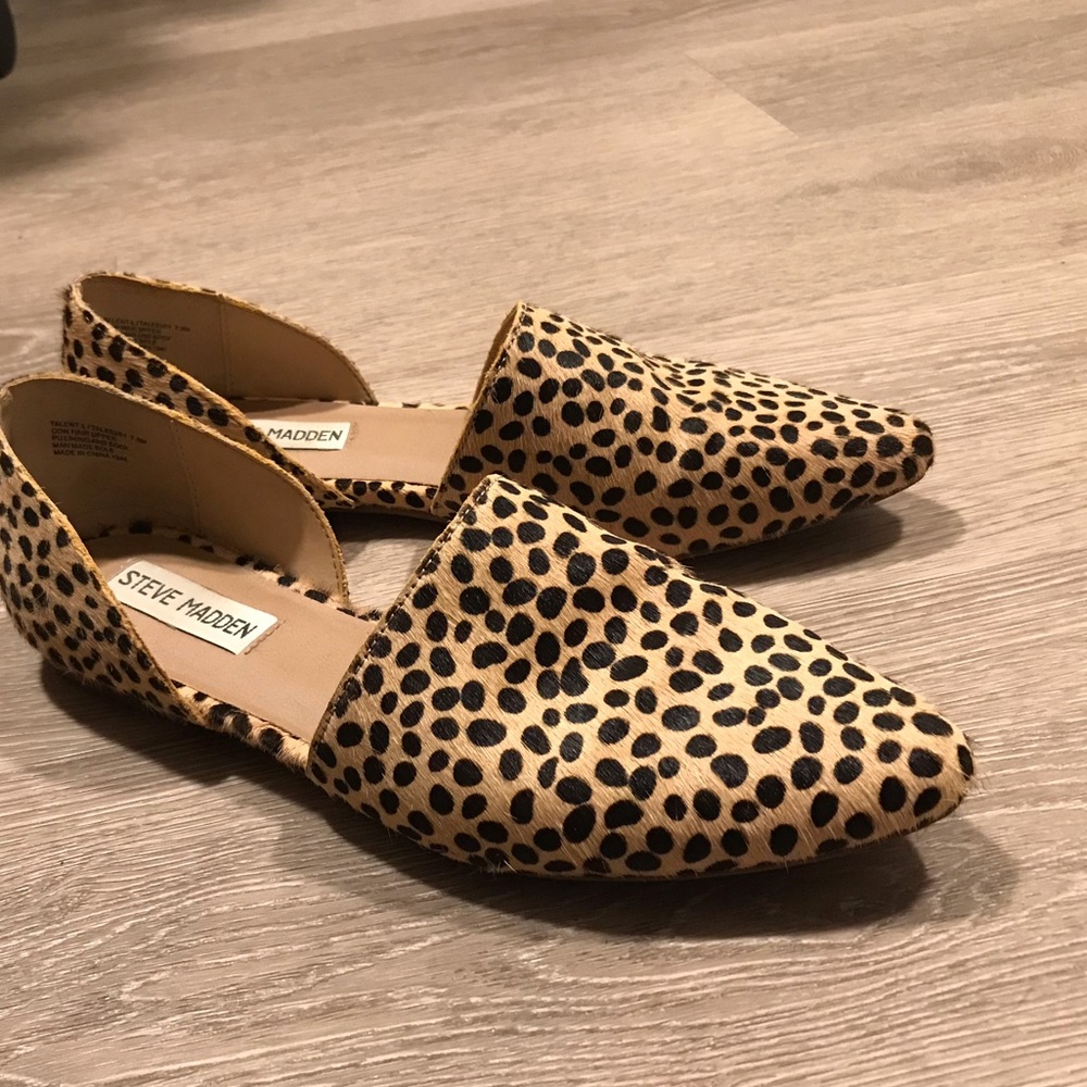 Steve Madden Pointed Toe Flats Size 7 - image 3